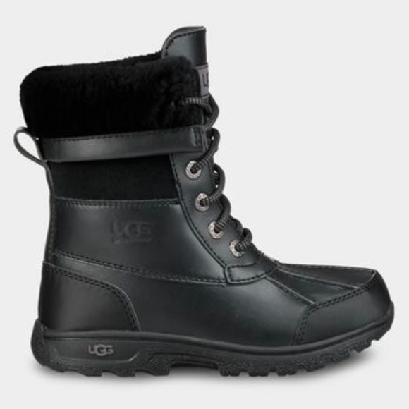 Boys uggs
